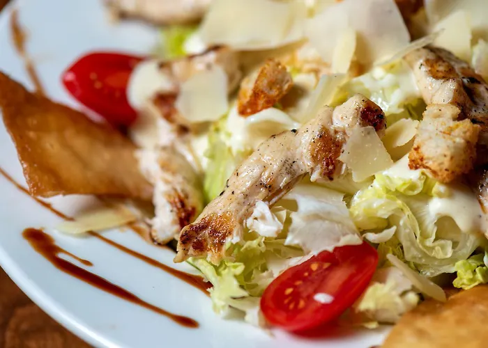 St Valentine 阳光海滩