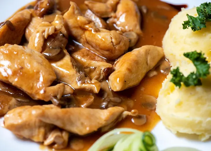 St Valentine 酒店 阳光海滩