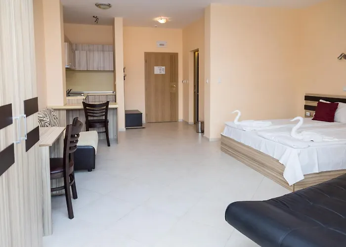 酒店 St Valentine 阳光海滩